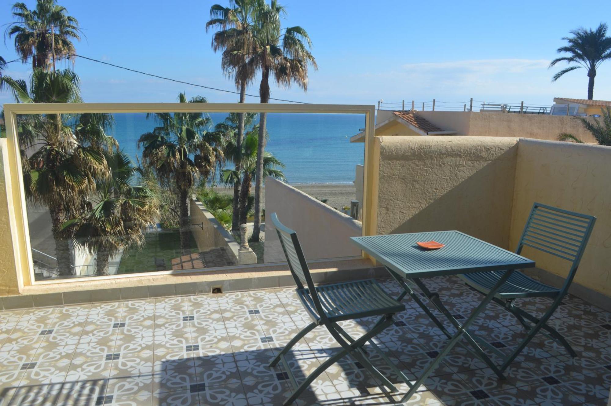 Espectacular Apartamento A Pie De Playa En Chalet Roquetes 알리칸테 외부 사진
