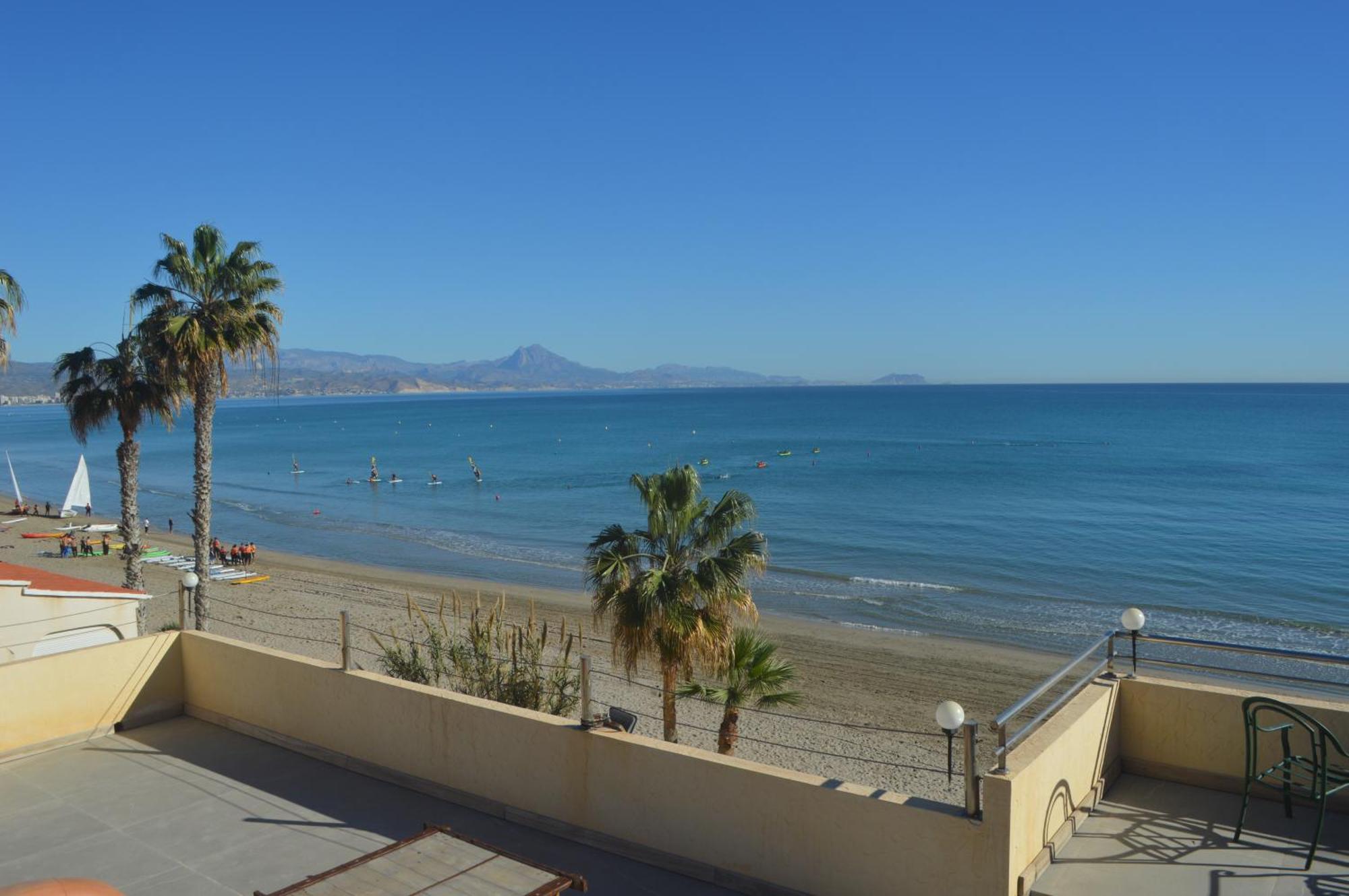 Espectacular Apartamento A Pie De Playa En Chalet Roquetes 알리칸테 외부 사진